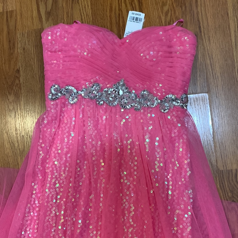 Prom dresses strapless - Picture 3 of 4